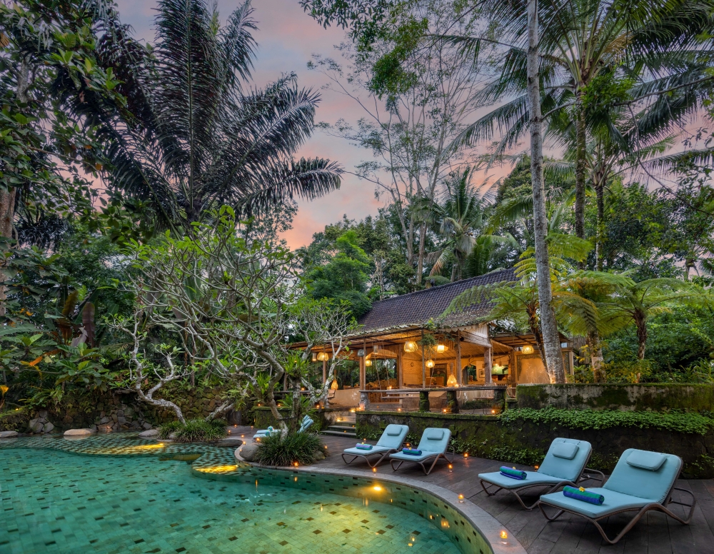 Pramana Giri Kusuma